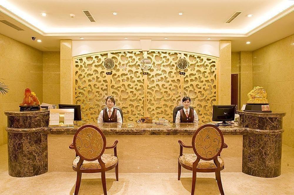 Dragon Hotel Chongqing Eksteriør billede